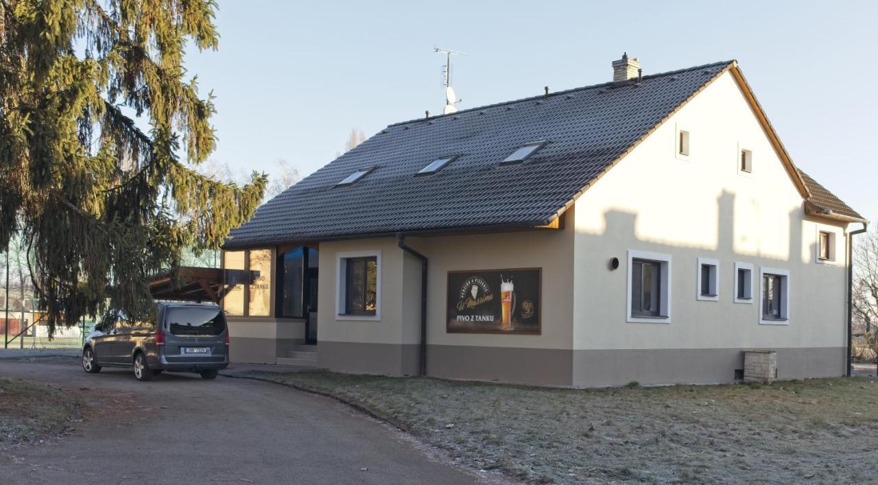 Penzion&Pizzerie U Massima Vyskov Luaran gambar